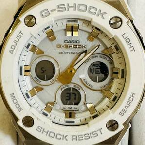 カシオG−SHOCK、GST−W300、アナデジ電波ソーラー腕時計、ホワイトの画像2
