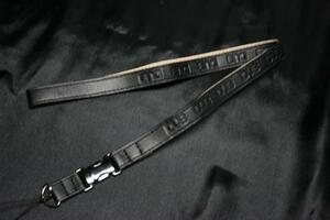  there is no highest bid #DUB strap neck (DUB goods )DB228