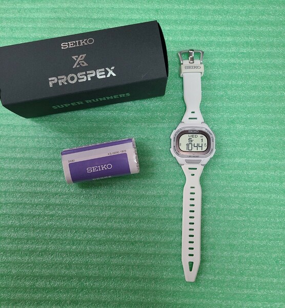 【極美品】 SEIKO セイコー PROSPEX プロスペックス スーパーランナーズ 腕時計 ソーラー 電波時計 デジタル 多機能 マラソン スポーツ　