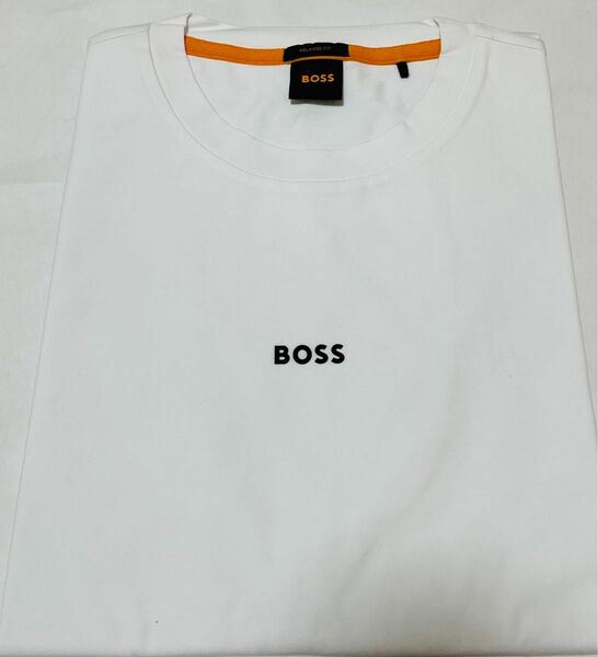 HUGO BOSS 未使用　メンズ　tシャツ XL (定価¥14,300 少し汚れあり