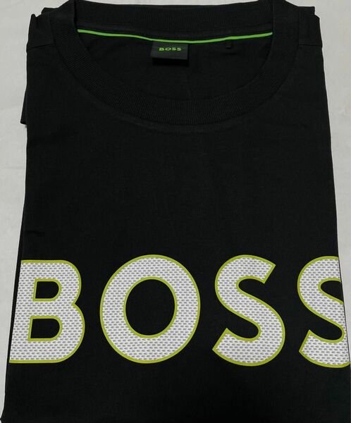 HUGO BOSS 未使用　メンズ　tシャツ XL