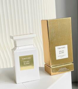 [1 иен старт ]TOMFORD SOLEIL BLANC Tom Ford soleil Blanc 100ml #2450430