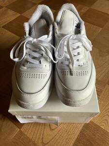 MAISON MARGIELA REEBOK CLUB C WHITE 9.5 27.5