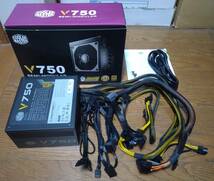 送料込み：中古★COOLER MASTER★V750 SEMI-MODULAR　RS750-AMAAG1-JP★セミモジュラー式★750W電源★80PLUS認証：GOLD★日本製コンデンサ_画像1