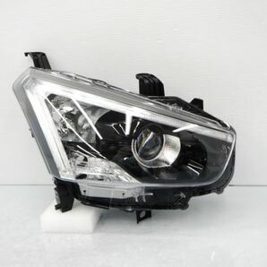 4046441△ コペン GR SPORT LA400K 右ライト LED KOITO 100-69006の画像1