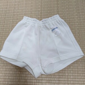 スクールユニ　体操服　ニット短パン　白（アイボリー）　サイズ130 used ベリーショート　股下4.5cm