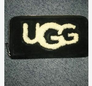 UGG長財布 新品未使用　　　　　　　　　　　　　　　　　ブラック レザー