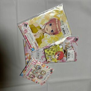 一番くじ　五等分の花嫁　中野一花　イラストボード　アクリルスタンド　ラバーチャーム　五つ子セレブレーション