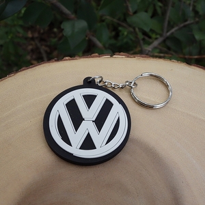 【送料無料】Volkswagen Key holder ラバー ブラック・ホワイト Beetle ワーゲンBus ＶＯＬＫＳＷＡＧＥＮ