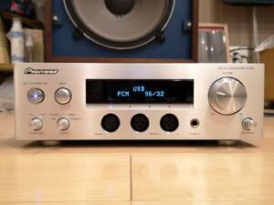 PIONEER Pioneer headphone amplifier USB DAC U-05 manual remote control attaching beautiful goods!