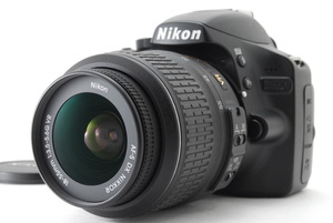Nikon ニコン D3200 レンズキット 新品SD32GB付き iPhone転送 ショット数3618回