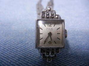  old hand winding for lady wristwatch AVIA Switzerland made silver (,925. stamp ) SWISS SILVER 17JEWELS antique moveable 