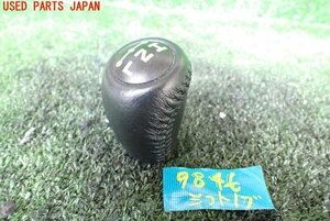 5UPJ-98467570]ランクル100系(UZJ100W)シフトノブ 中古