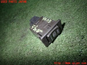 5UPJ-96656300]グロリア ワゴン(WY30) Y30系 デフォッガースイッチ 中古