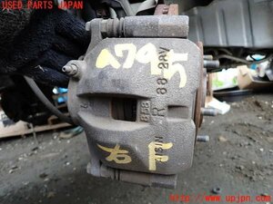 5UPJ-97954080]ハイエースバン200系(KDH201V)右フロントキャリパー 中古