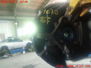 5UPJ-10204290]レヴォーグ(VMG)右フロントナックルハブ 中古