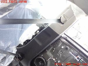 5UPJ-96717665]RAV4(MXAA54)右センターピラートリム 中古