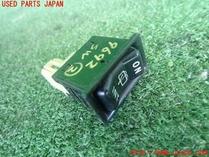 5UPJ-96926307]ランクル60系(HJ61V(改))スイッチ2 (リアワイパー) 中古