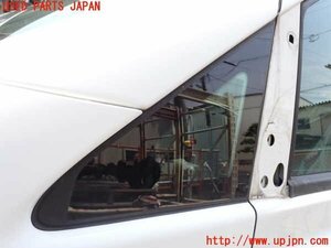5UPJ-97471202]ベンツ V350 W639(639350T)左フロント三角窓ガラス 中古