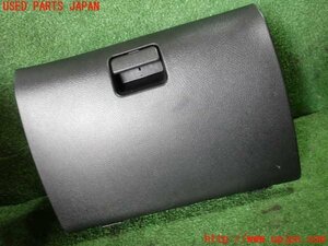 5UPJ-97707516]ランエボ7(CT9A)グローブボックス1 中古