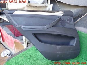 5UPJ-97441324]BMW X5(ZW30S E70)左後ドア内張り 中古