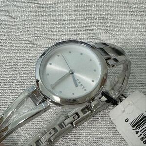 DKNY ダナキャランニューヨーク 腕時計 26mm NY2789 未使用 シルバー