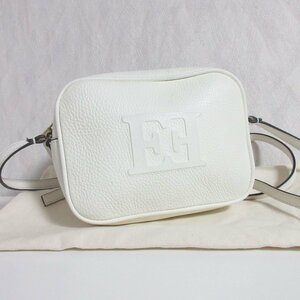  прекрасный товар ESCADA Escada кожа Cross корпус сумка на плечо "теплый" белый *