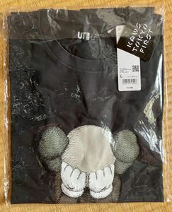 カウズ　 KAWS UT