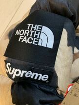 Supreme The North Face Bleached Denim Print Noptse Jacket ノースフェイス　シュプリーム　ブリーチ　ヌプシ　ダウン　ブラック_画像4