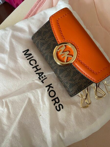 MICHAEL KORS キーケース新品