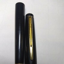 パイロット万年筆エリート　Elite ペン先刻印[14K-585 PILOT[F]] インキを付けて筆記はスムーズに書けました (出品者判断です)_画像9