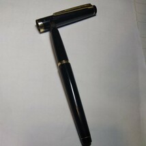 パイロット万年筆エリート　Elite ペン先刻印[14K-585 PILOT[F]] インキを付けて筆記はスムーズに書けました (出品者判断です)_画像1