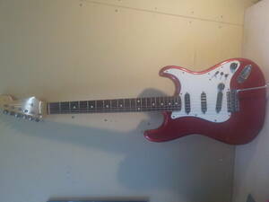 .1. распродажа .Fender Japan крыло Japan ST62 wine red Q серийный Fender Stratocaster модифицировано .