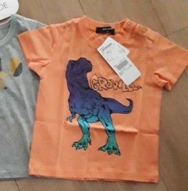 KlD BOW 95　恐竜　半袖Tシャツ　男の子　キッズ　綿100％