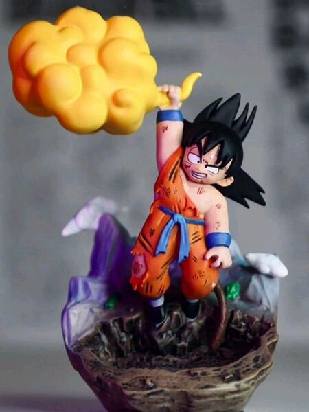 ドラゴンボール フィギュア 孫悟空 幼少期 筋斗雲 (VSピッコロ大魔王) 海外限定品 箱無し b