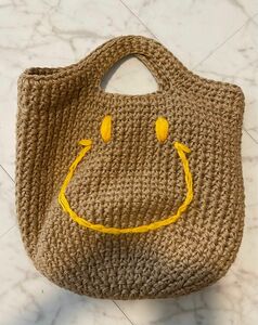 スマイル　バッグ　トートバッグ かごバッグ ハンドバッグ 夏　BAG 人気　かわいい　ベージュ　ニコちゃん　Smile カゴ　籠