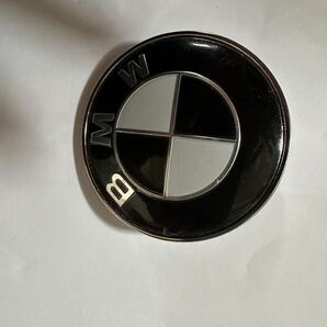 BMW 78mm エンブレム (Z3サイド、Z3 E31 E53 E65 E66 E67リア) 78mm エンブレム (Z3サイド、Z3 E31 E53 E65 E66 E67リア) 51141970248の画像1