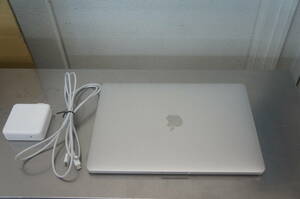 中古 Apple MacBook Pro13インチ, 2020, Thunderbolt 3ポート x 4 i7/32GB/1TB/13 2560×1600 (30)