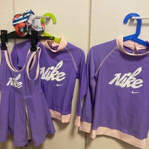 NIKE 子供　女の子　水着