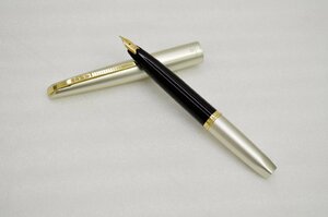 [fui]　万年筆 プラチナ PLATINUM ペン先 18K 刻印有 中字 シルバー× ゴールド 12cm