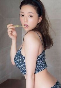 篠崎愛 A4 Photo 9359