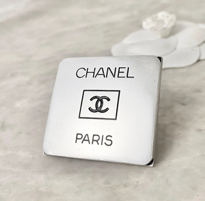  Chanel брошь здесь Mark квадратное plate серебряный PARIS 3 *