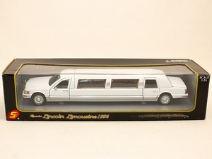 1996 リンカーンリムジン Lincoln Limousine（1:24 メタルモデル）#i512