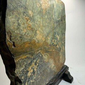 AS743 鑑賞石 碧玉原石 翡翠原石 自然石  置物 盆石 原石 台座付 H46.5cm 重18.8kgの画像5