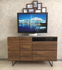 ブラウン色 シンプル 120㎝ ミドルテレビボード ナチュラル素材 背面コンセント付　国産 北欧風　テレビボード　キャビネット　脚付き