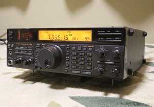 ☆ICOM・アイコム・IC-736・HF/50Mhz・オールモード・無線機・現状品☆