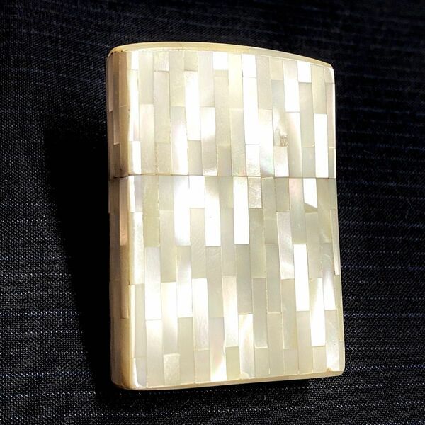 White butterfly shell＊Fully covered＊ZIPPO＊Made in U.S.A.