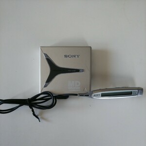 SONY MD WALKMAN Digital MEGA BASS 