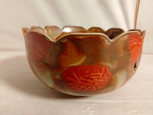陶器製の菓子鉢