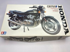  Tamiya 1/6 Honda CB750F дисплей модель 16020 * совместно сделка * включение в покупку не возможно [50-1837]